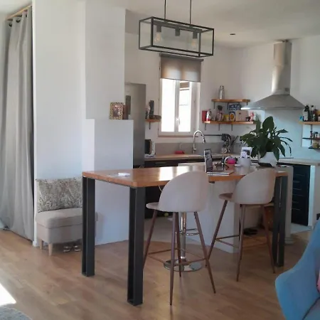 Διαμέρισμα Style Loft 70m2 *