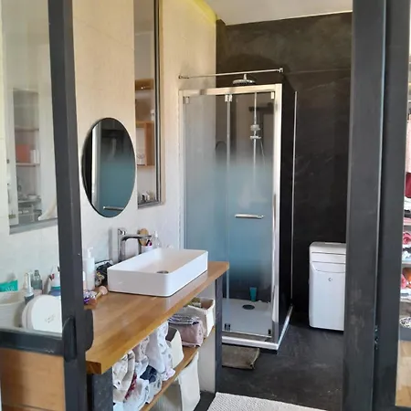 Style Loft 70m2 דירה