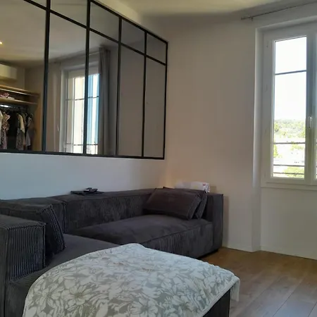 Style Loft 70m2 דירה